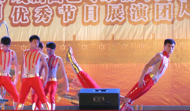 鲤鱼跳龙门.JPG
