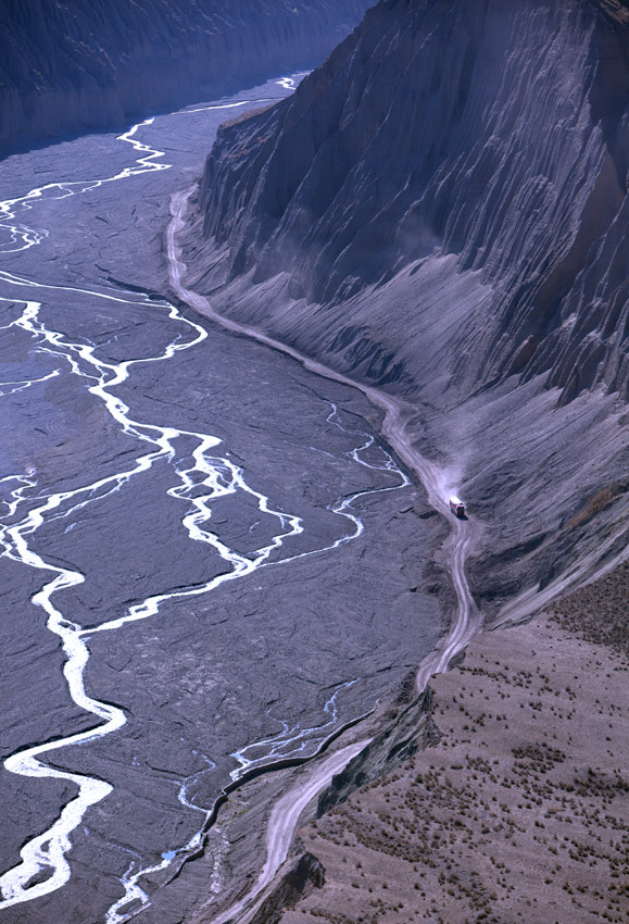 红山大峡谷2V.jpg