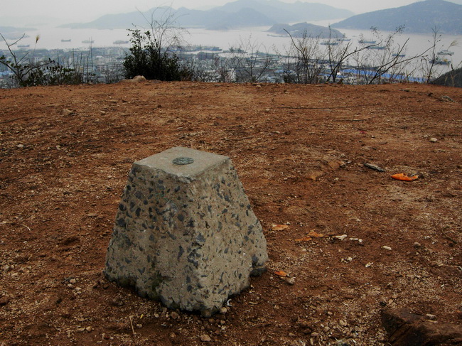 8葛峙山山顶.JPG