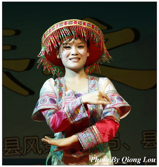 20120720民族之夜晚会 (14).jpg
