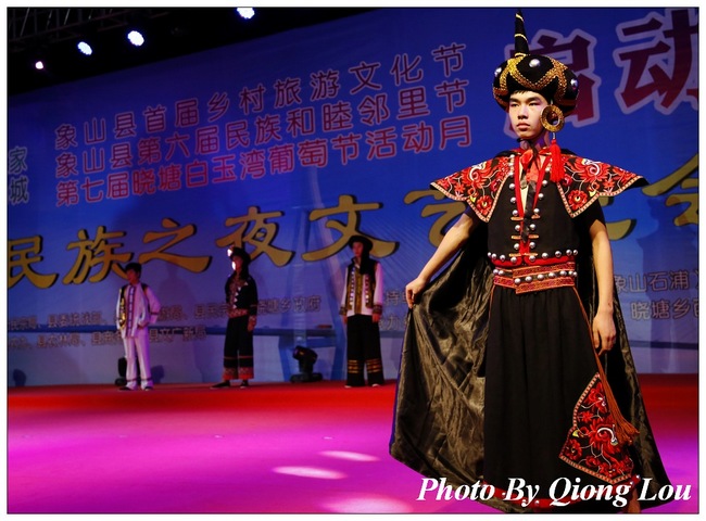 20120720民族之夜晚会 (30).jpg