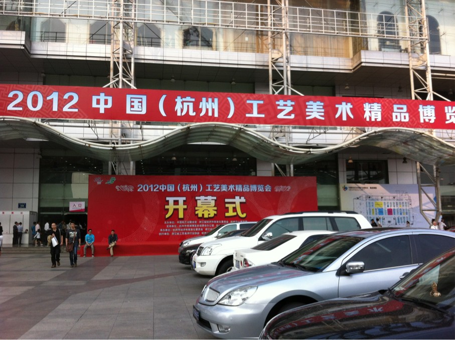 王群1.jpg