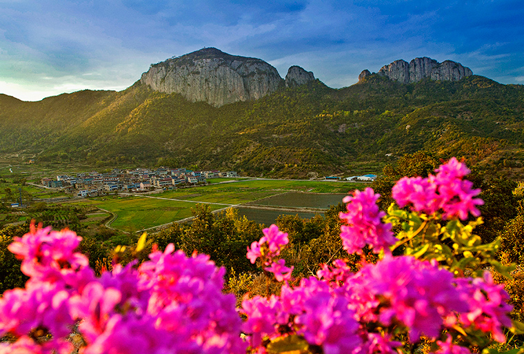 锦绣灵岩山.jpg