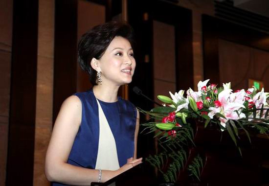 杨澜2.jpg