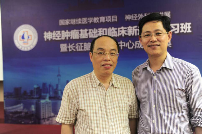 2.上海长征医院骆纯教授.JPG