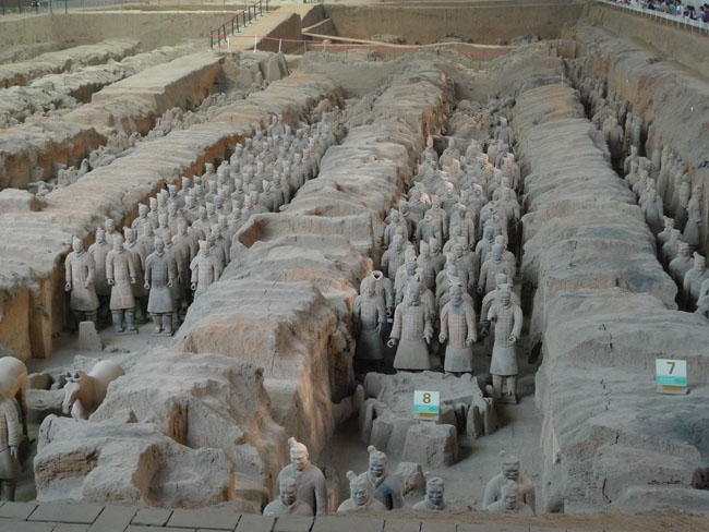 12.秦始皇兵马俑.JPG