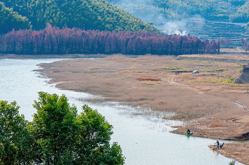 《秋沐山水》.jpg