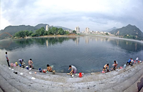 9835_1144195320.jpg