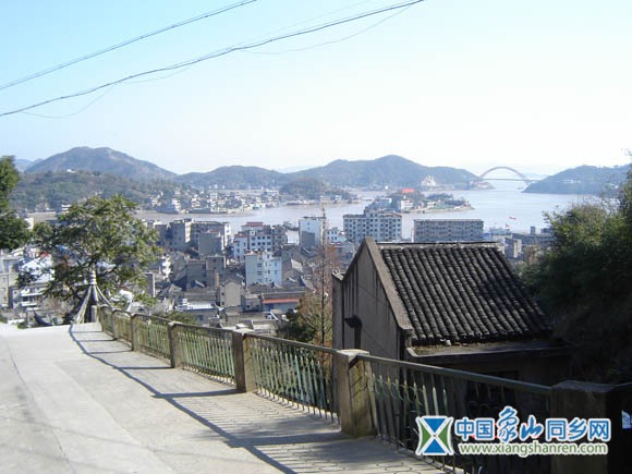 正门看石浦港.jpg