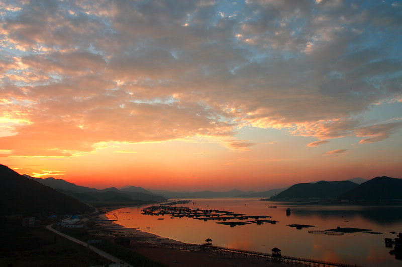 美丽云天.jpg