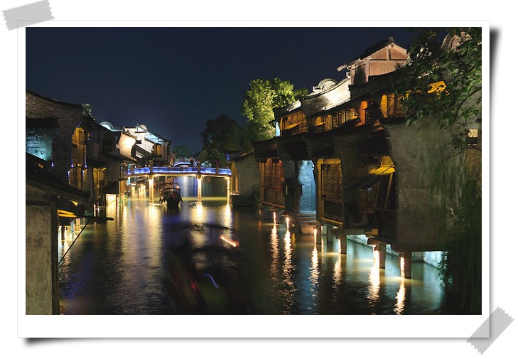 水乡夜景
