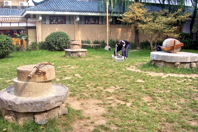 100_1851.jpg