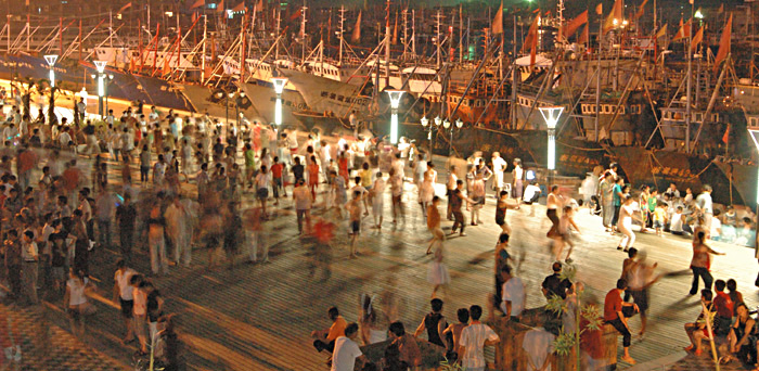海边-夏季-舞动.jpg