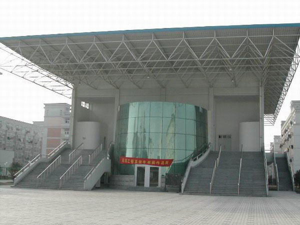 青春广场3.jpg