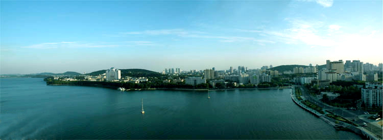 美丽的湖3.jpg