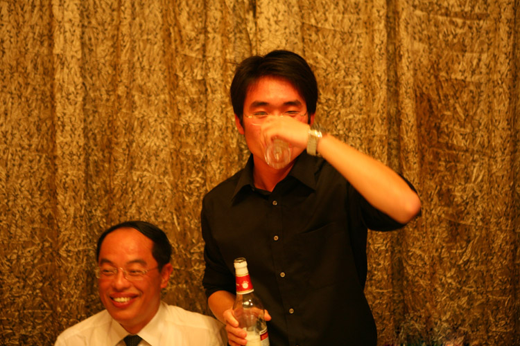 毛毛敬潘教授