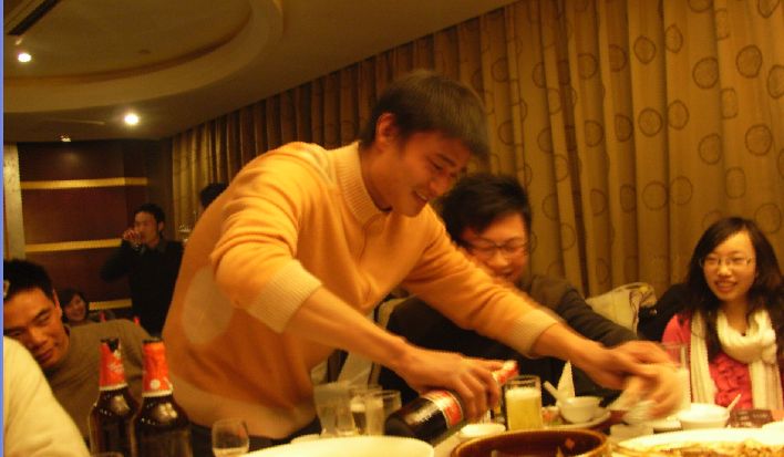 号称我们群里的姚明啊