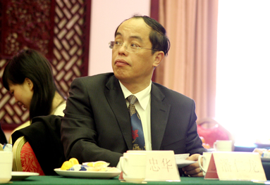 潘仁龙教授
