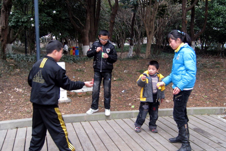 吹泡泡