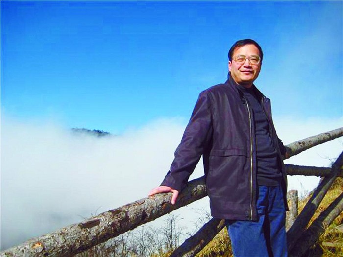 胡庆彪.jpg