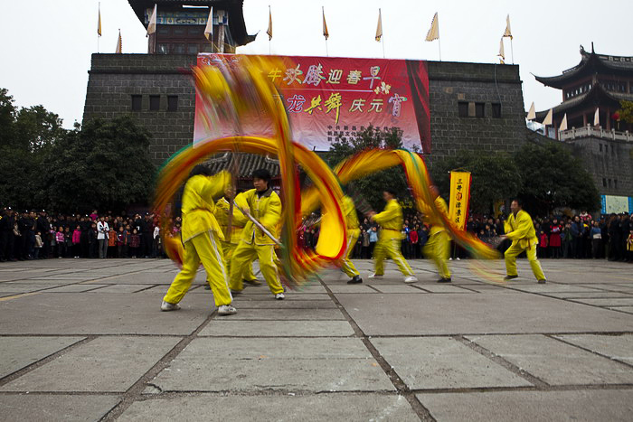龙舞庆元宵.jpg