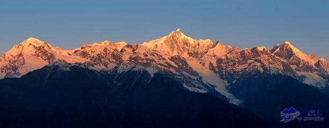 梅里雪山.jpg
