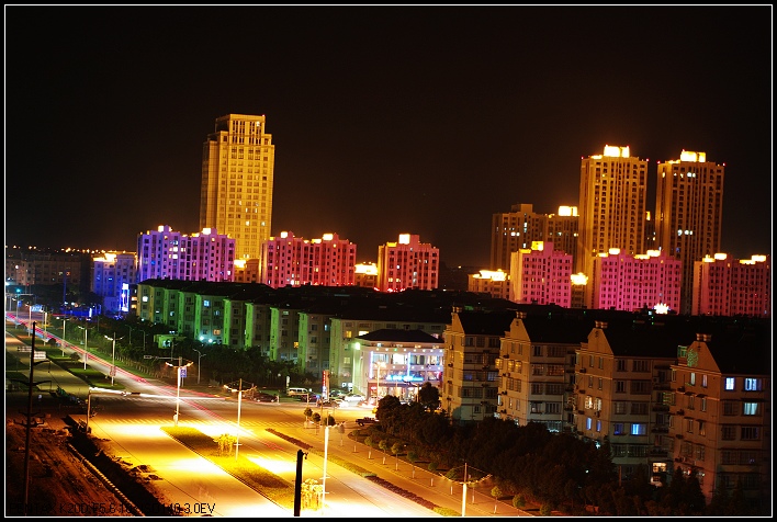 夜景 (1).jpg
