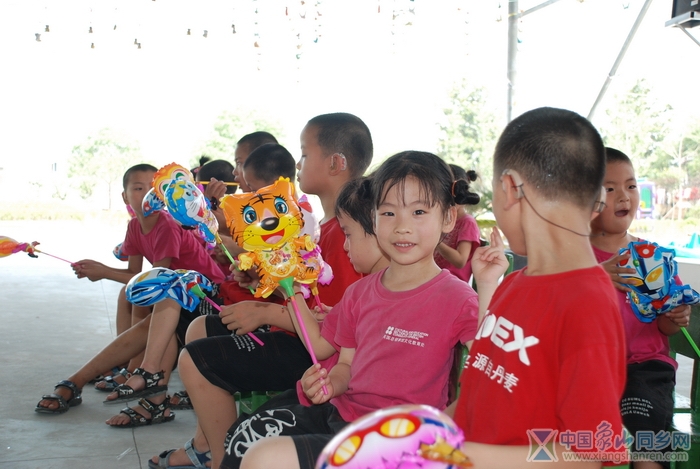 090620聋哑康复中心042.JPG
