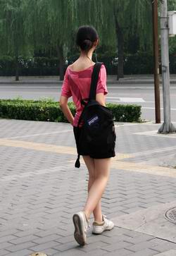 飘儿背影.jpg