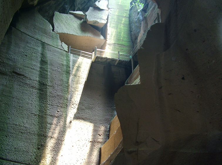 193.JPG
