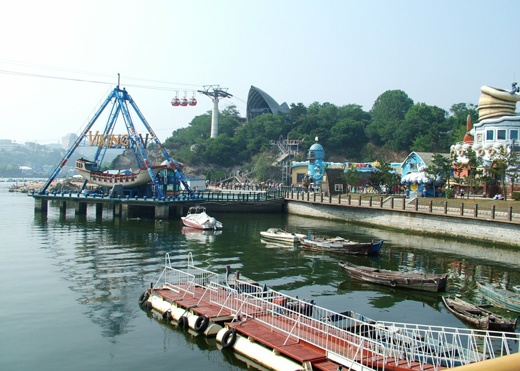 773.JPG