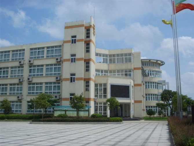 母校1.jpg