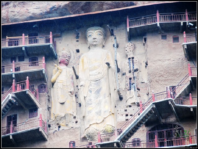 天水麦积山石窟 006.jpg