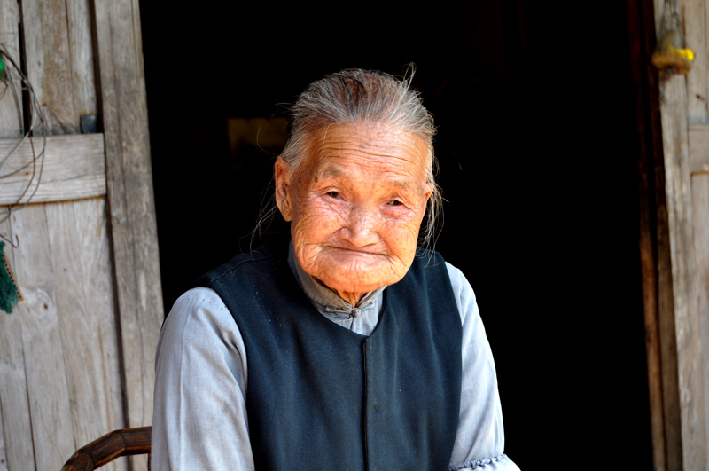 93岁的老婆婆