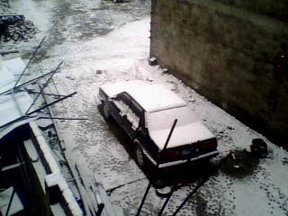 雪——小车.JPG
