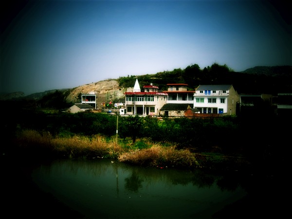 鹤浦小鱼山村