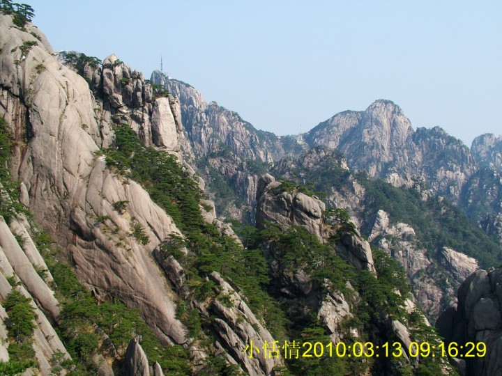 205远处山景.jpg