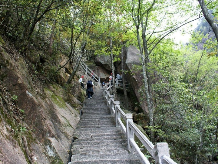 17前山风光图片.jpg