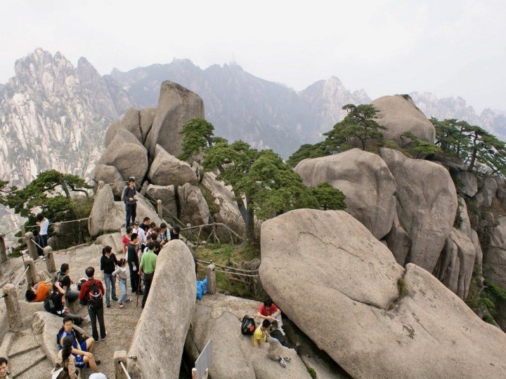 43天都峰顶峰.jpg