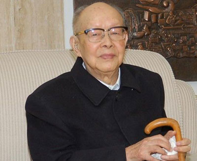 周有光