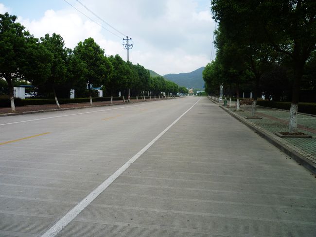 安静的高教园区