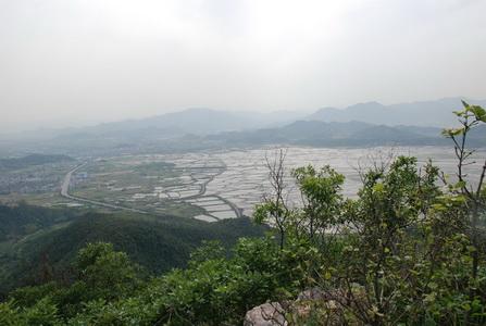 烽火台上俯视沿海地区.JPG