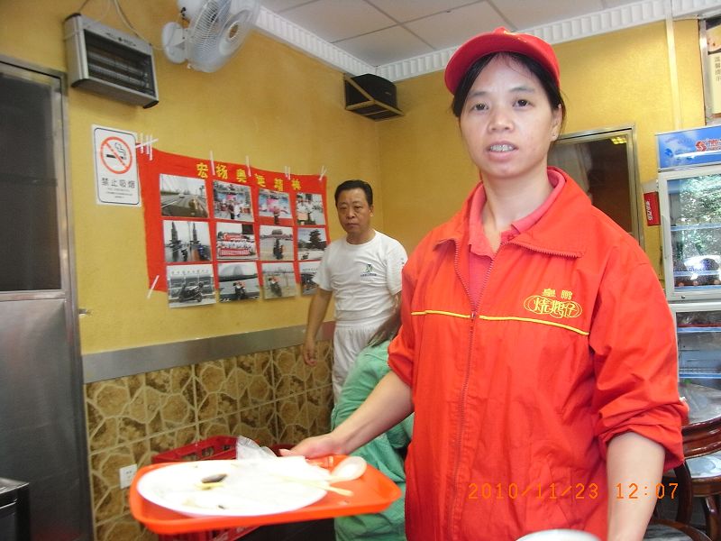 A6饭店内展示准备.jpg