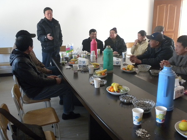 6会场 叙旧.JPG