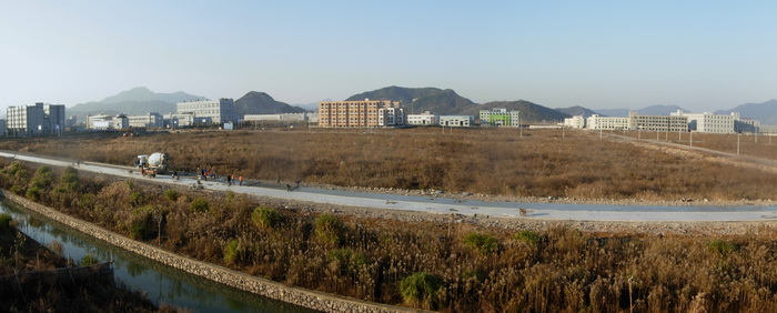 12开发中的东陈滨海工业园区.JPG