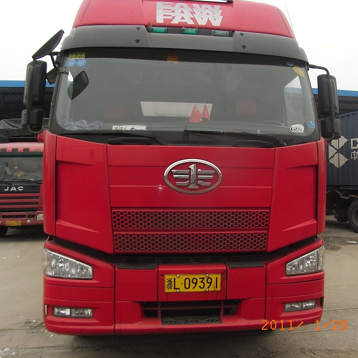 物流车