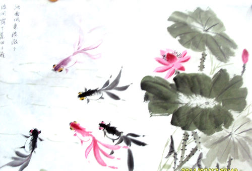 学生画鱼.jpg